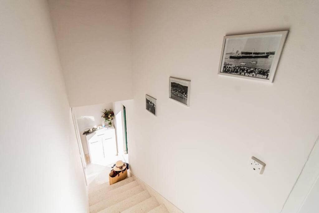 Holiday Home Marina-Renovated House In City Center Rogoznica  Luaran gambar